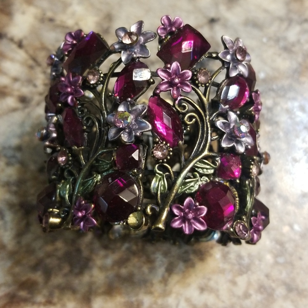 Cuff bracelet